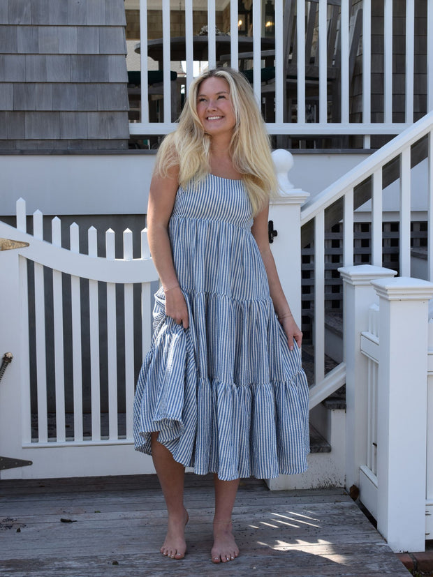 <h2>MIDI DRESSES</h2>