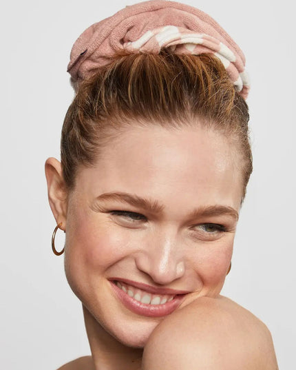 Towel Hair Scrunchie Model