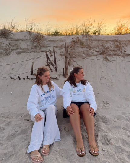 Apres Beach and Coastal Watercolor Beach Icon Crewneck Sweatshirts