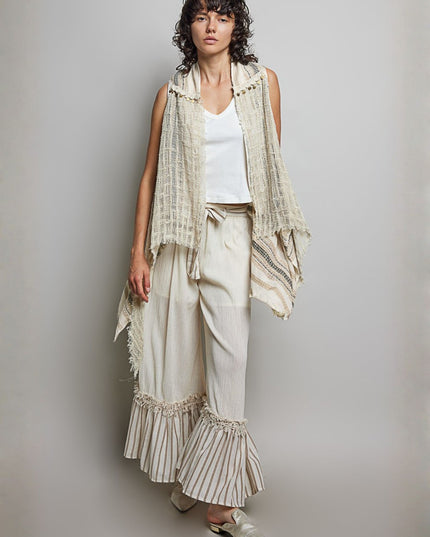 Flowy Raw Edge Embroidered Trim Detail Sleeveless Cardigan Top