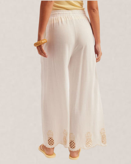 Pineapple Embroidery Elastic Waist Culottes Pants