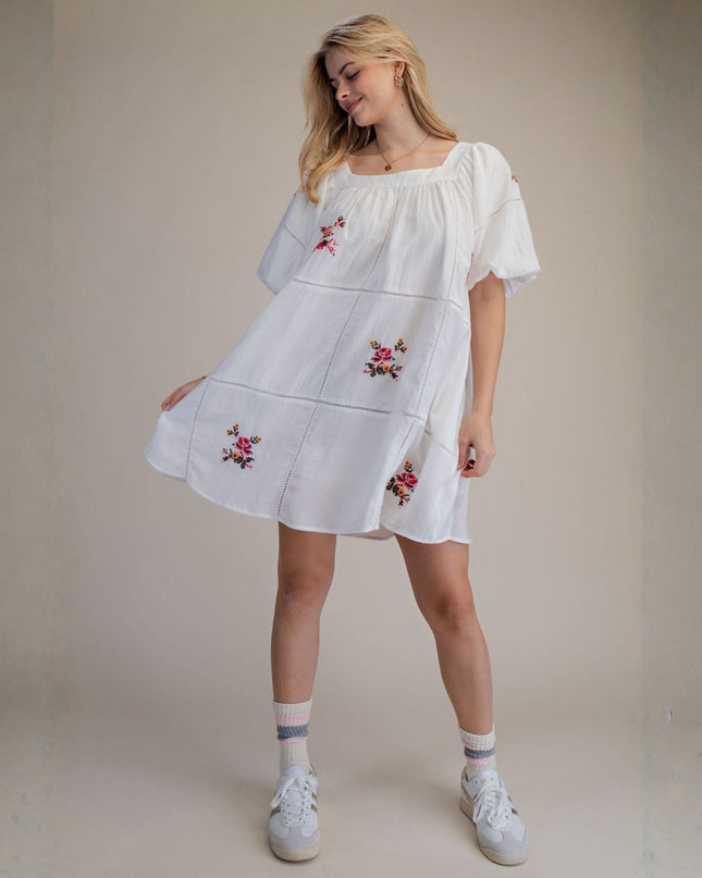 Bubble Short Sleeve Embroidered Mini Dress
