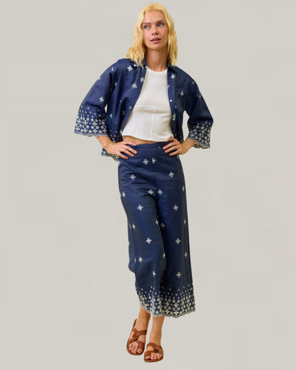 Scallop Embroidered Back Elastic Waist Chambray Pants
