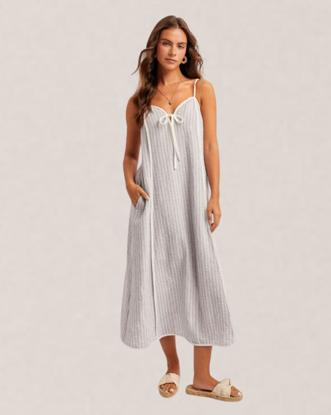 Sweetheart Neckline Contrast Piping Detail Sleeveless Midi Dress