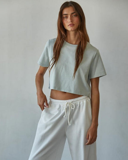 Everyday Cropped Short Sleeve Tee