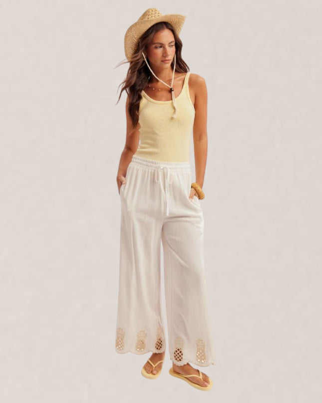 Pineapple Embroidery Elastic Waist Culottes Pants