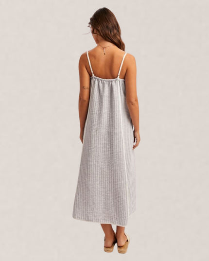 Sweetheart Neckline Contrast Piping Detail Sleeveless Midi Dress