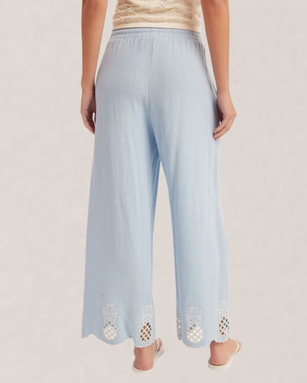 Pineapple Embroidery Elastic Waist Culottes Pants