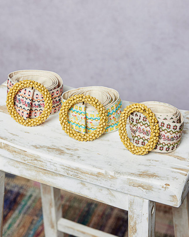 Embroidered Pattern Beaded Buckle Belt