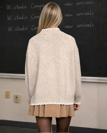 Scalloped Contrast Trim Crew Neck Sweater
