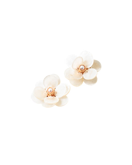 White Shell Pearl Shell Flower Stud Earrings